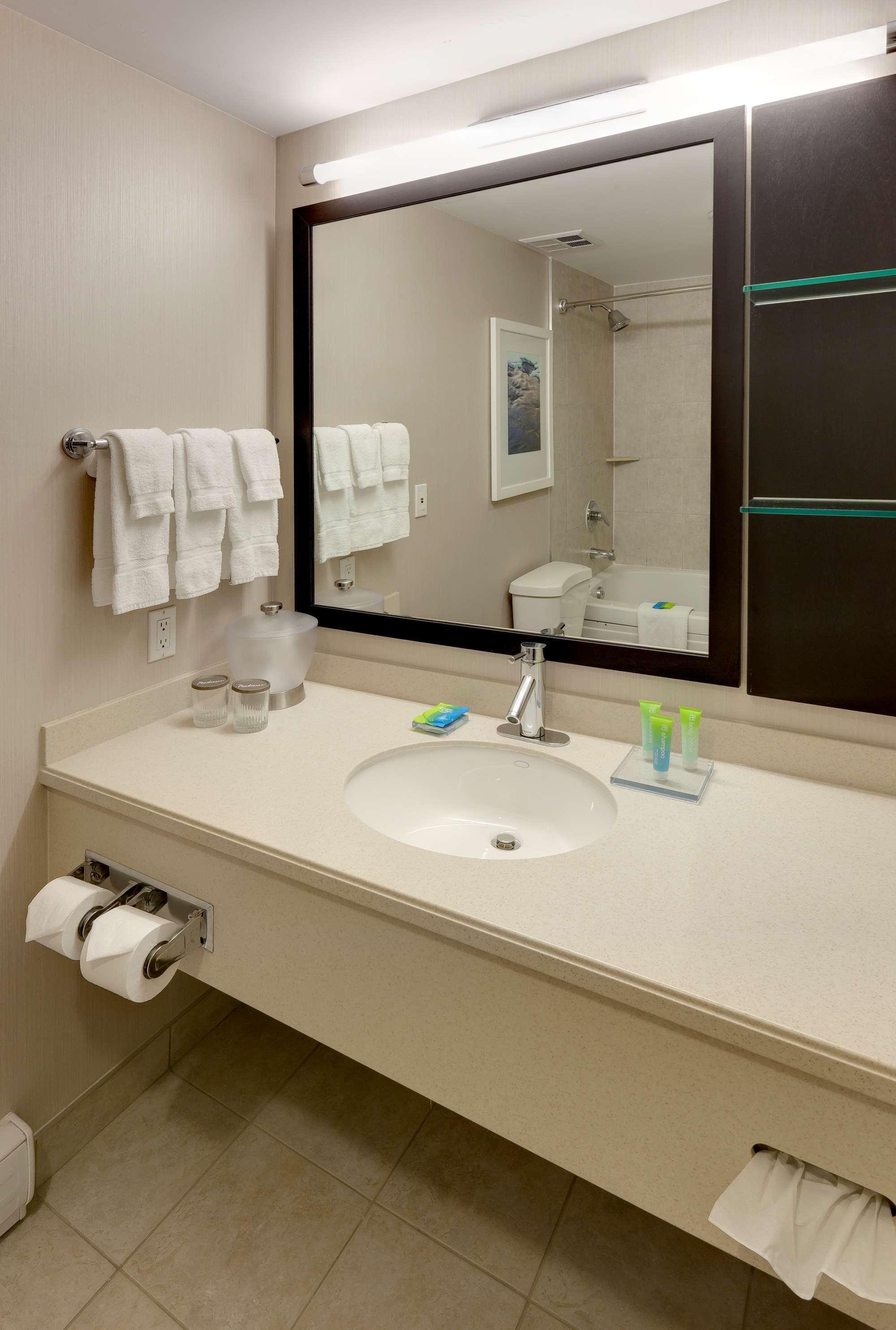 Niagara Fallsview Hotel & Suites Szoba fotó